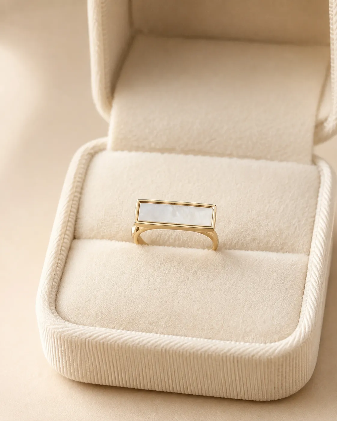 Pearl Bar Ring